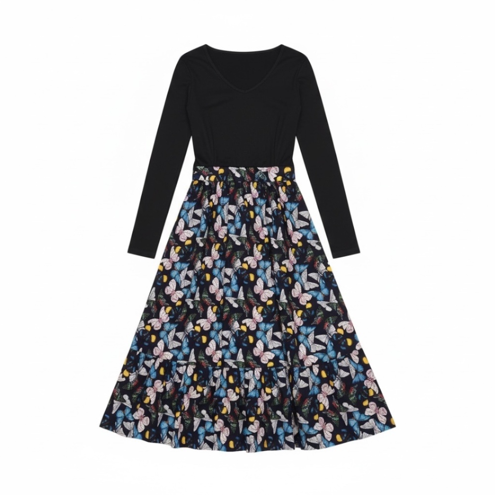 Women’s Long Sleeve V-Neck Butterfly Print Dress – Elegant Midi Fit & Flare NWT - Picture 3 of 3